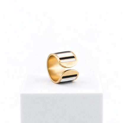 Anillo Black & White 1,5 cm de alto n.21