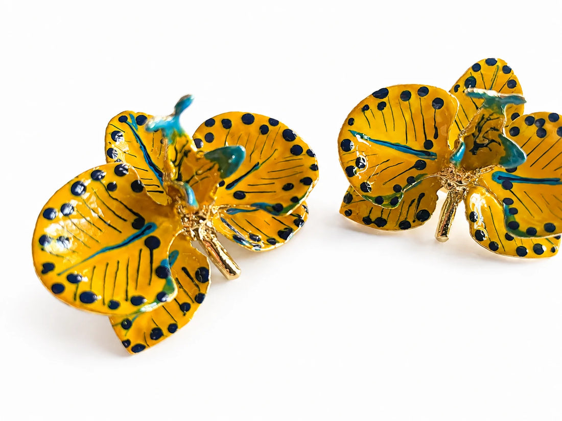 Milk Orchid and Sunflower Earrings, size 3 cm