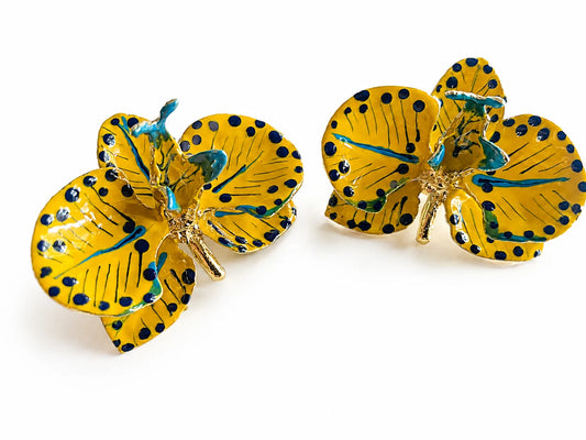 Milk Orchid and Sunflower Earrings, size 3 cm
