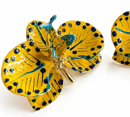 Milk Orchid and Sunflower Earrings, size 3 cm
