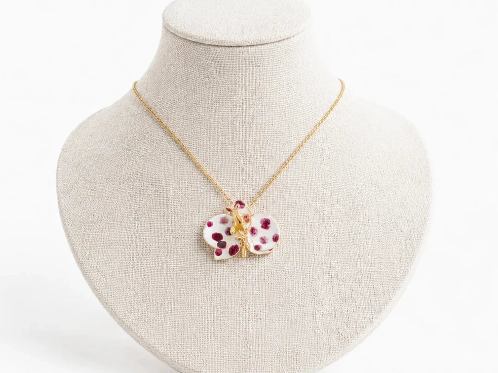 Collar Orquídea Leche y Ciruela tamaño 3 cm