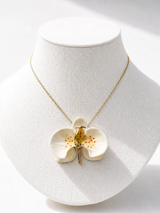 Collar orquídea 'Leche y Girasol' tamaño 4 cm