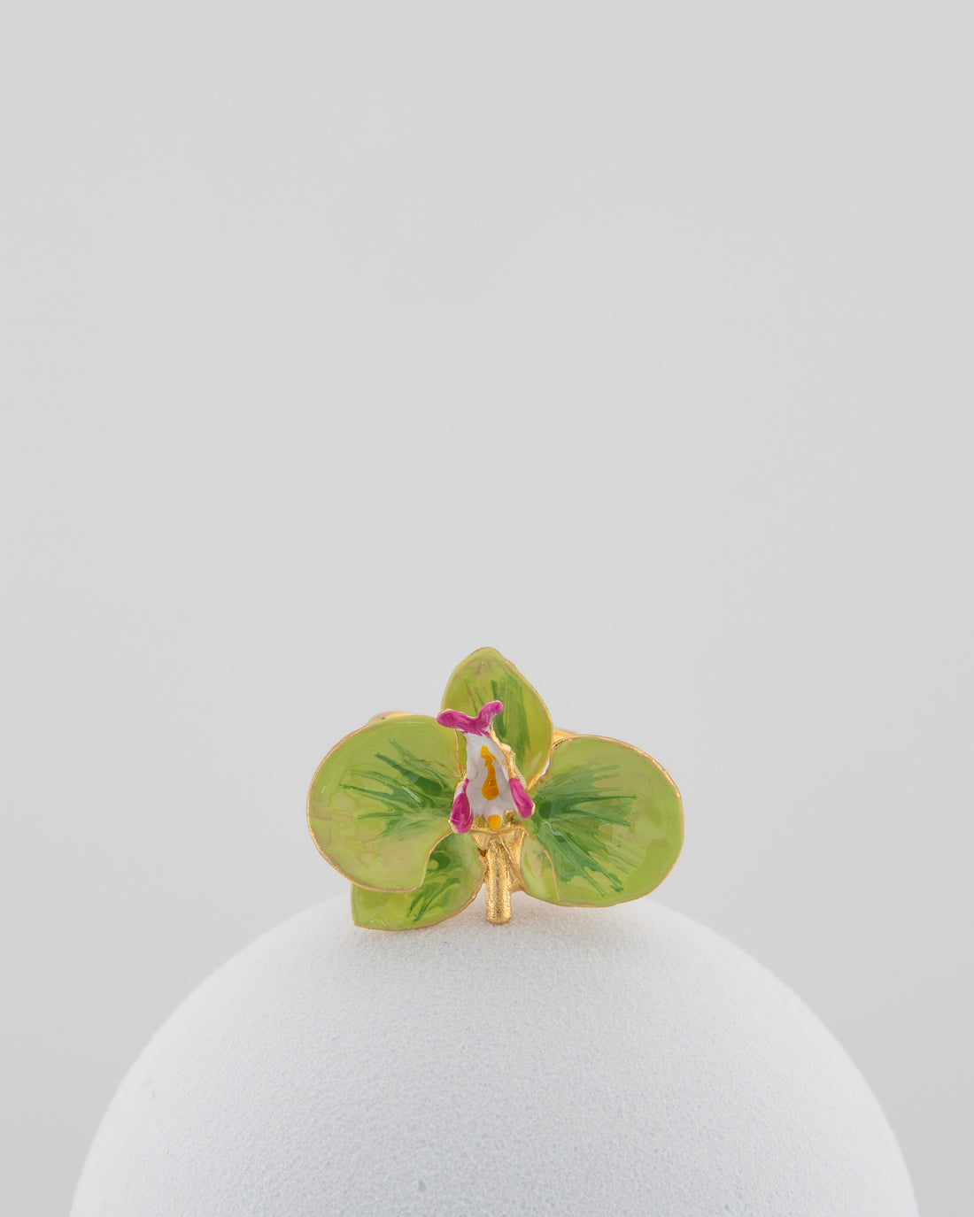 Handcrafted in Tuscany, the Marri Cortona Orchidea Ring in 18k gold bronze captures the orchid’s grace — unique, hand-enameled, and timelessly elegant.