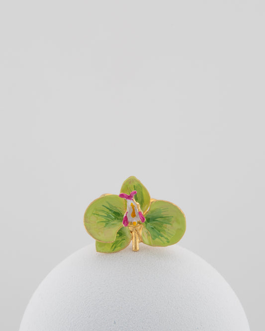 Handcrafted in Tuscany, the Marri Cortona Orchidea Ring in 18k gold bronze captures the orchid’s grace — unique, hand-enameled, and timelessly elegant.